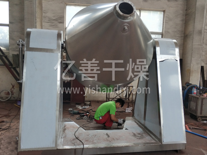 SZG系列雙錐回轉(zhuǎn)真空干燥機(jī)